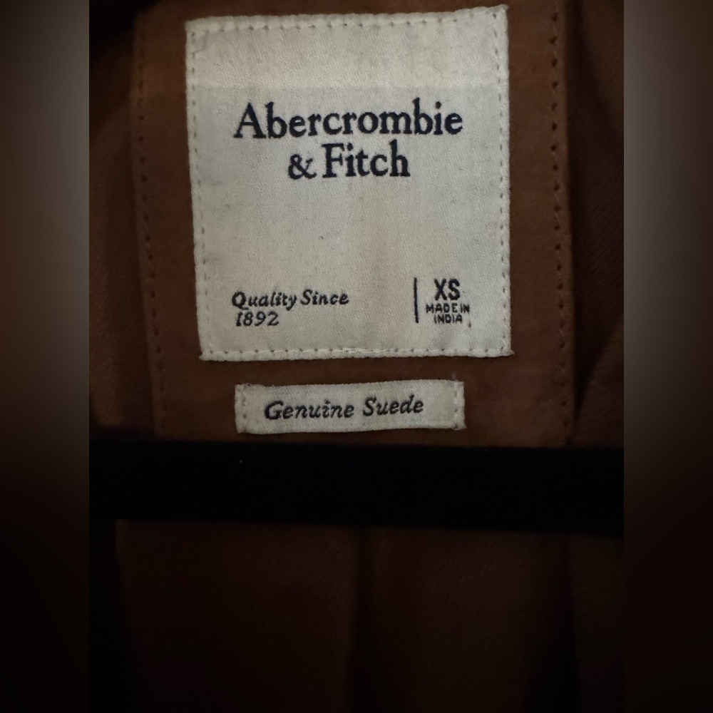 NWOT Abercrombie & Fitch GENUINE Brown Suede Jacket - Picture 4 of 10